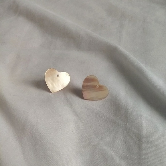 Heart shell earrings - Picture 4 of 7